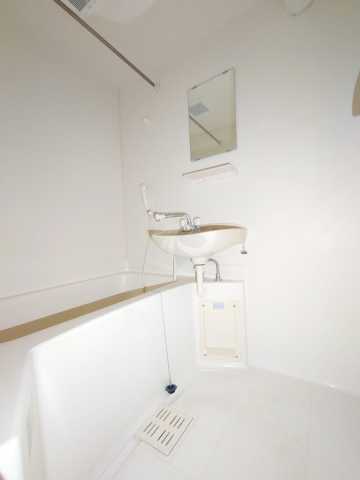 バス・シャワールーム　DENハイム中野