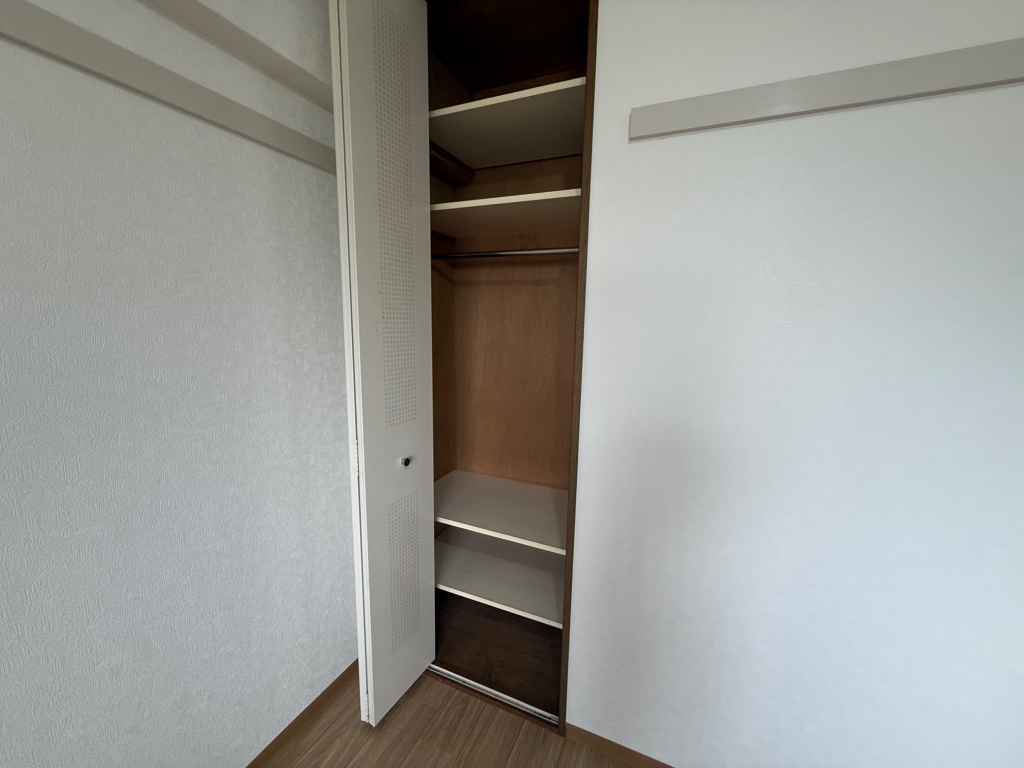 レジェンダリー小松の内装写真
