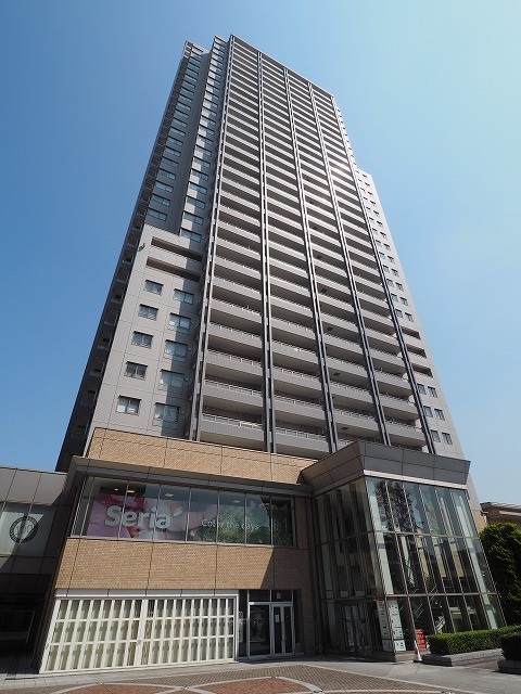 スーパー　Seria(セリア) 代官山アドレス・ディセ店（スーパー）まで255m