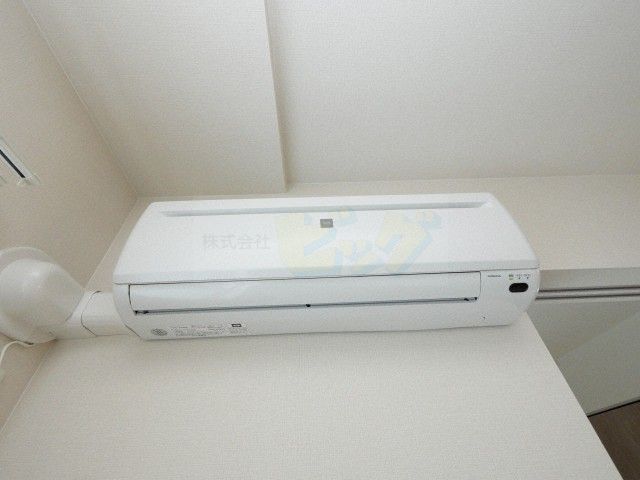 その他設備　夏も快適エアコン付きです♪