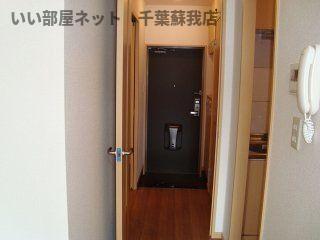 エントランス　建物の内部です