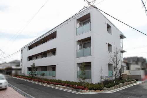 建物外観　積水ハウス施工のシャーメゾンです。