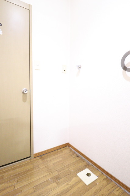 その他　洗濯機置き場