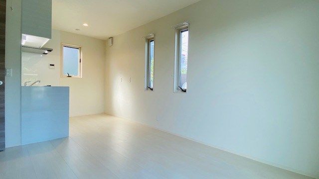 居室・リビング　★お問い合わせはタウンハウジング新百合ヶ丘店まで★