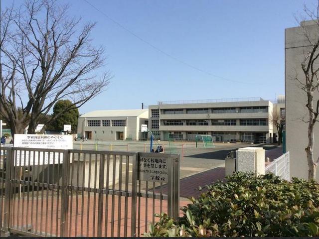 小学校　横浜市立緑園東小学校（小学校）まで935m