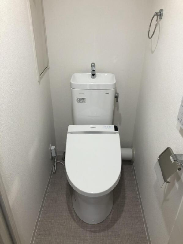 トイレ　別部屋参考写真
