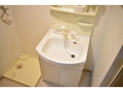 洗面設備　※同タイプの写真になります。