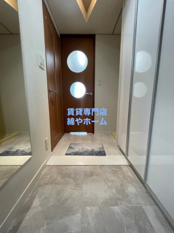 玄関　落ち着いた玄関です