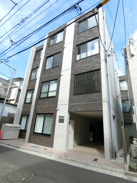 建物外観　★上中里駅徒歩４分のオートロック付きマンションです★