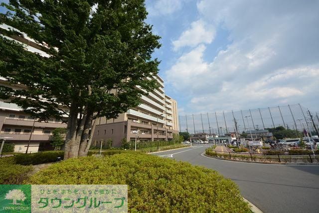 その他　駅前（その他）まで1520m
