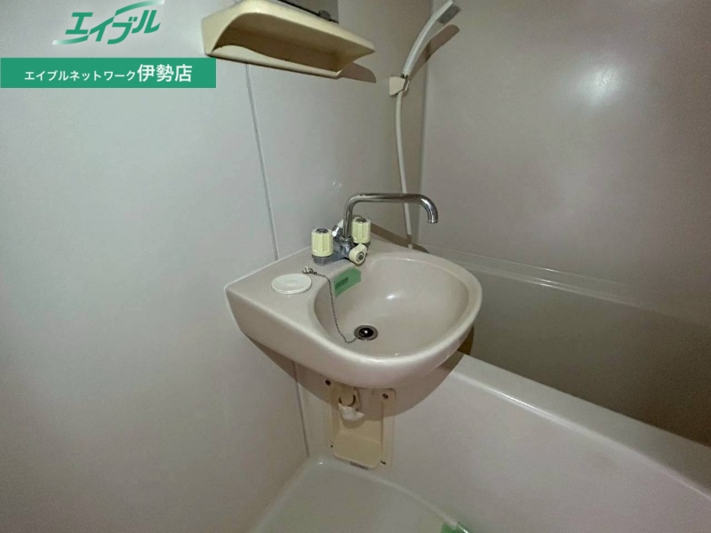 洗面設備　同物件別室画像