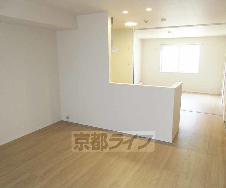 居室・リビング　開放的なお部屋です！