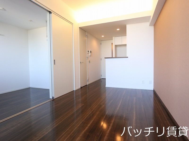 居室・リビング　写真は別号室イメージの為、現状を優先致します