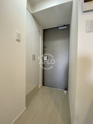 玄関　レオンコンフォート谷町六丁目　玄関