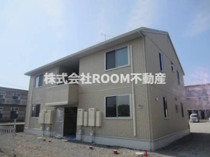 建物外観　落ち着いた雰囲気の外観です