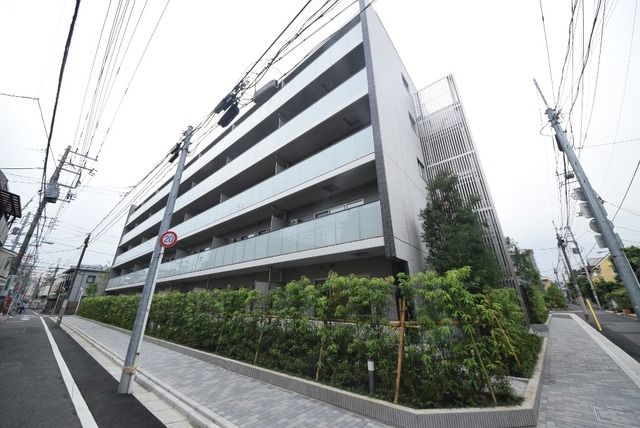 建物外観　重厚感のある外観です