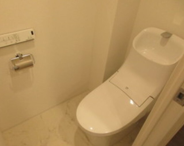 トイレ　※別部屋参考写真