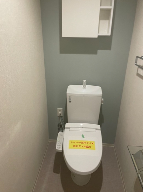 トイレ　別号室参考写真