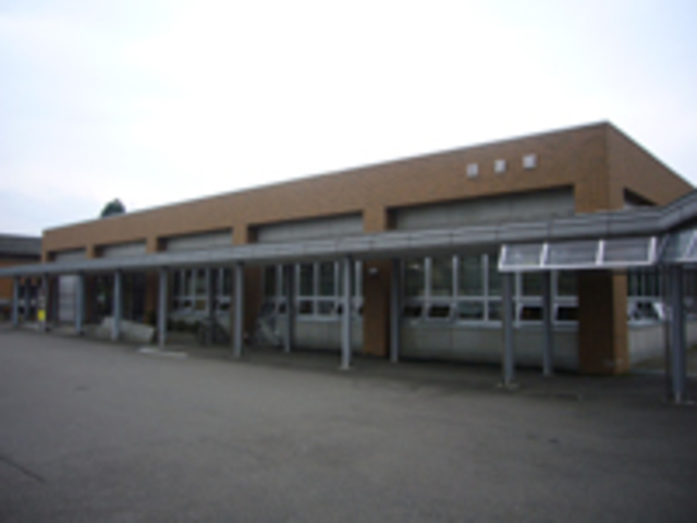 図書館　長岡市立南地域図書館（図書館）まで888m