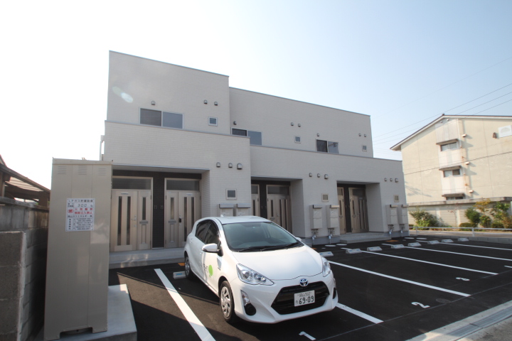 建物外観　Nスタイルホームにお任せ下さい♪