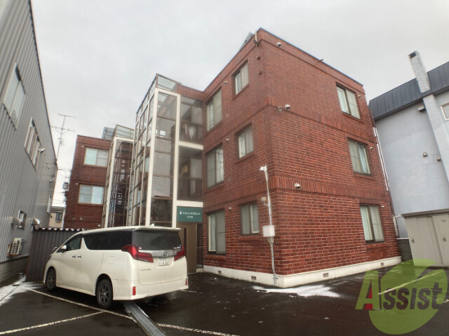 建物外観　札幌市東区北２５条東「ビラ・レジリア美香保」