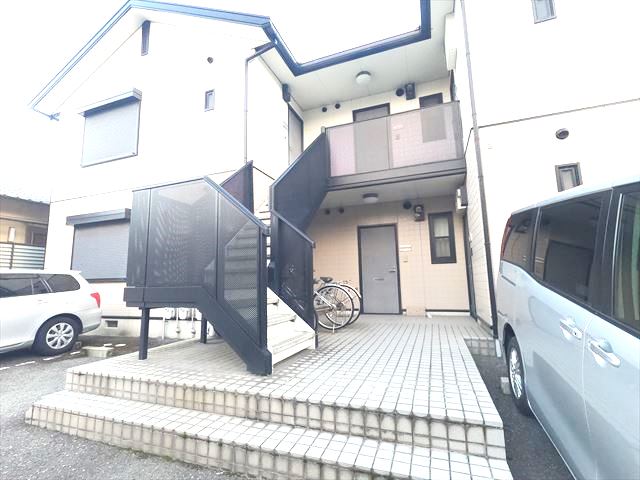 その他共有部分　震災後のハイツですが、管理された綺麗な共用部