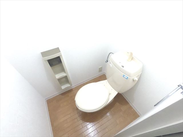 トイレ　ウォシュレットの設置が出来る綺麗なトイレ