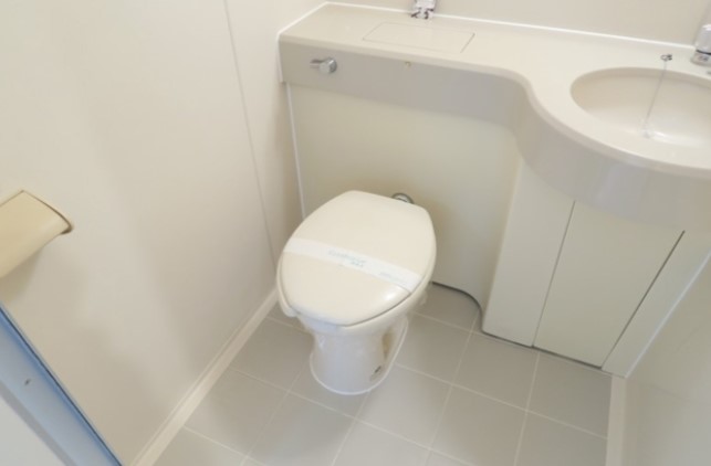 ＪＲ横浜線 町田駅 徒歩6分 12階建 築35年のトイレ写真