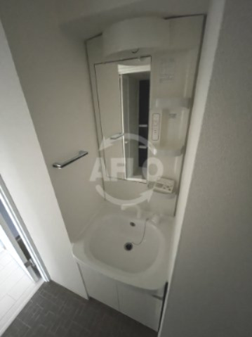 洗面設備　ウエンズ阿波座西　独立洗面台