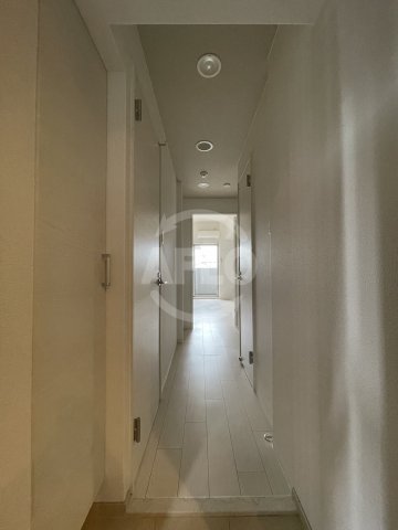 玄関　ウエンズ阿波座西　玄関