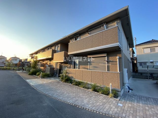 Eterna A棟の外観写真