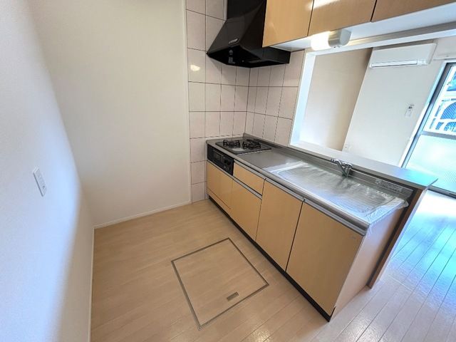 West Houseのキッチン写真