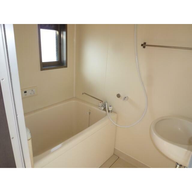 バス・シャワールーム　浴室