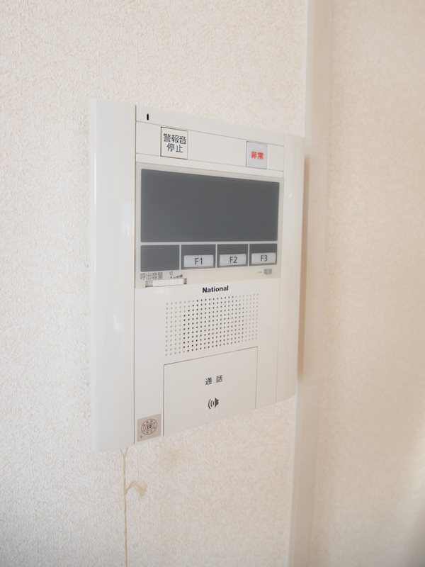 セキュリティ　TVモニタ付きでセキュリティ充実。