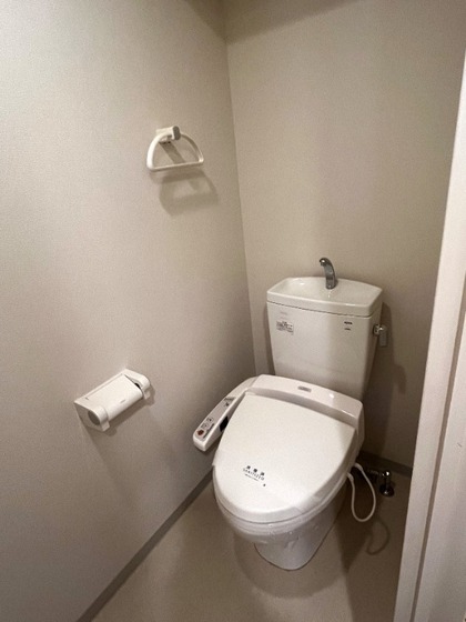 トイレ　他号室のお写真です