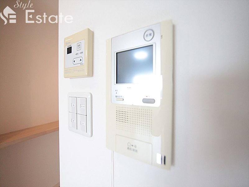 セキュリティ　モニター付きインターホン