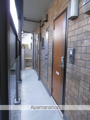 エランビタールNAKANISHI I棟の玄関写真