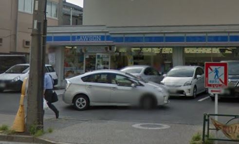 コンビニ　ローソン 南千束一丁目店（コンビニ）まで366m