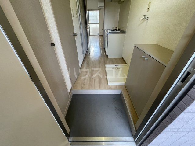 ジェイワンヒルズ西船の玄関写真