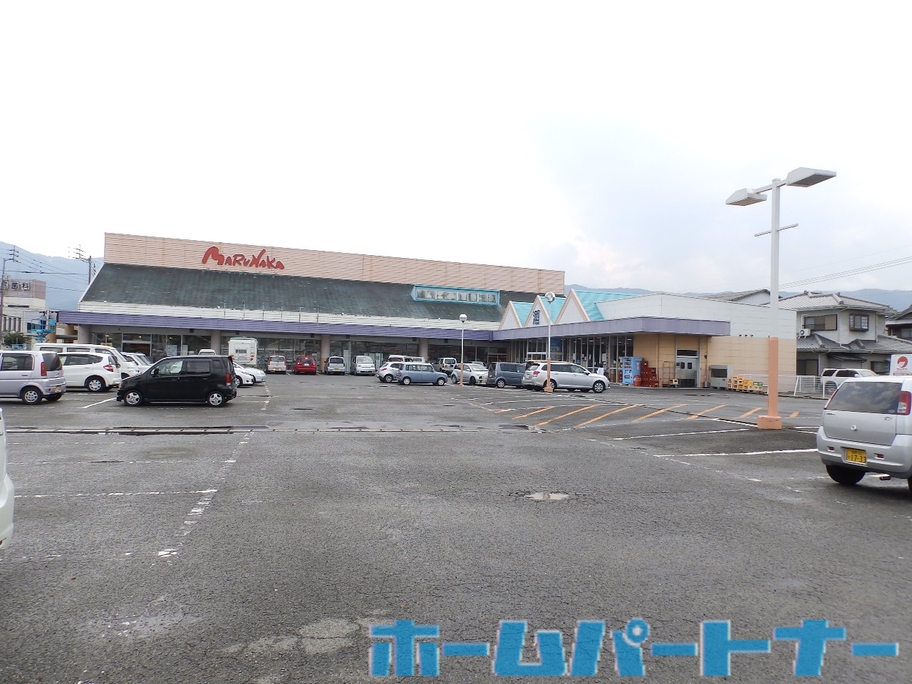 【阿波市土成町吉田のアパートのスーパー】