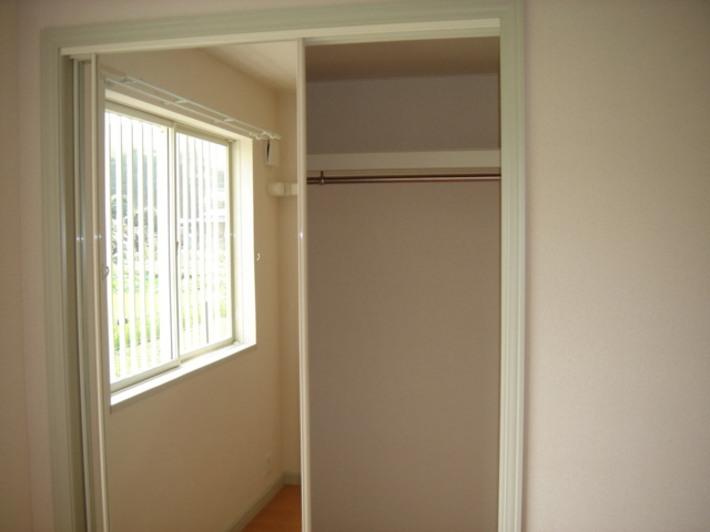 収納　鏡付きの収納です！収納力抜群☆