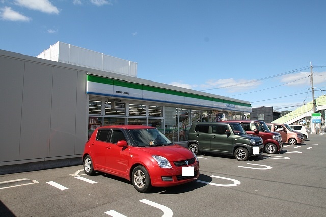 コンビニ　ファミリーマート倉敷浜ノ茶屋店（コンビニ）まで615m
