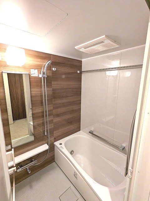 バス・シャワールーム