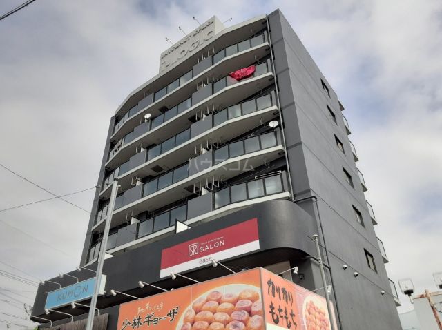 一宮市今伊勢町本神戸のマンションの建物外観