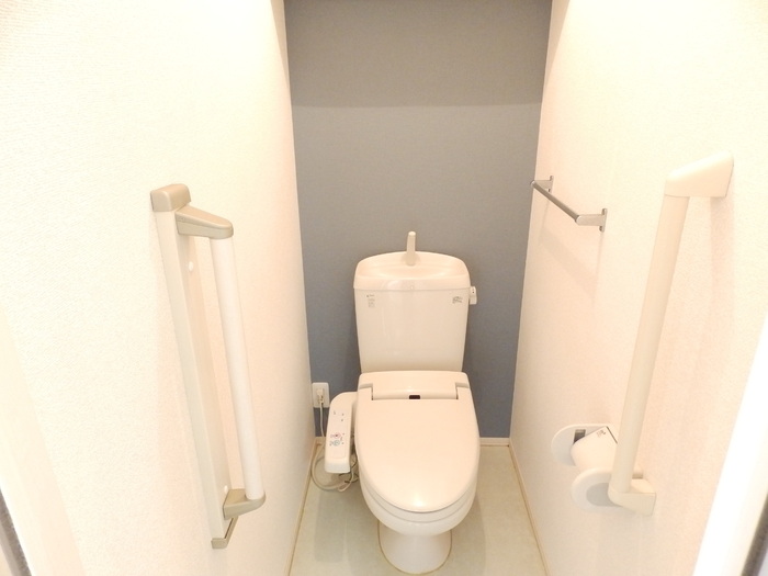 トイレ　トイレ☆