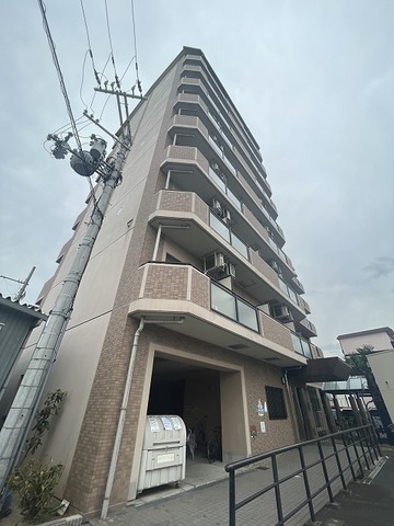 八尾市宮町のマンションの建物外観
