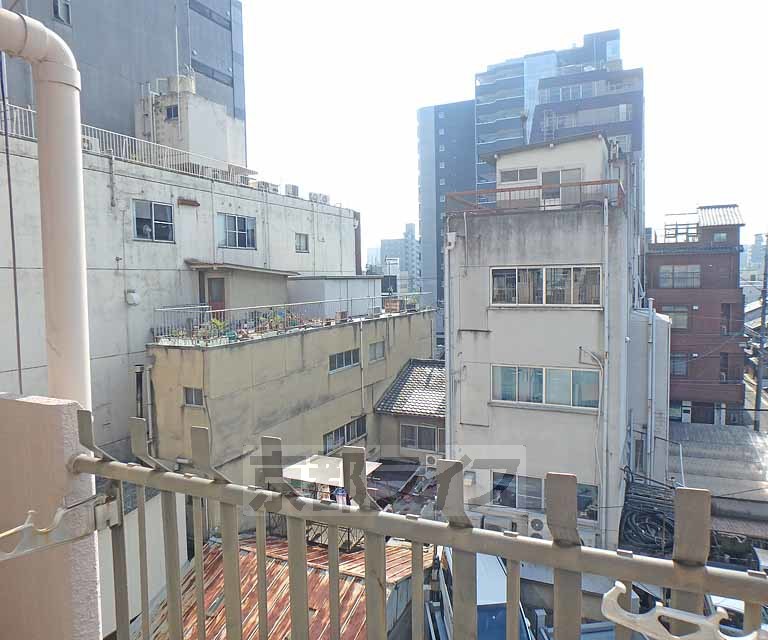 【京都市下京区徳屋町のマンションの眺望】