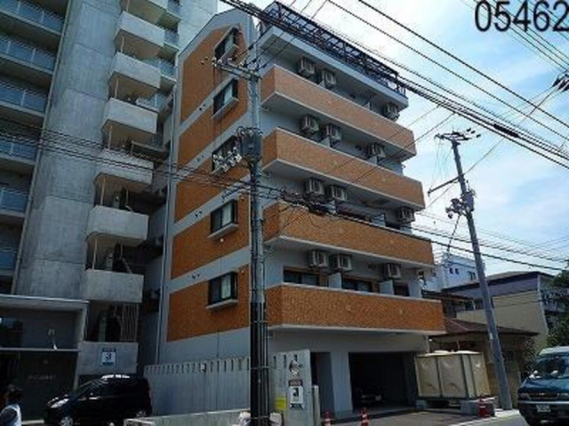 ドルーク道後今市の建物外観