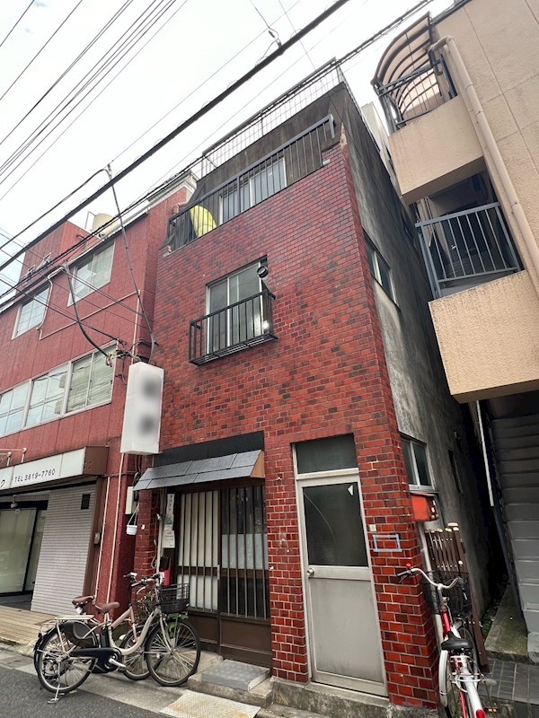 町屋1丁目貸家の建物外観