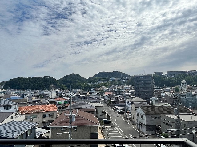 【広島市南区西旭町のマンションの眺望】